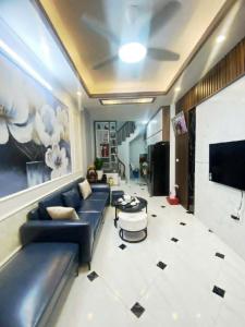 BÁN GẤP NHÀ TÂY HỒ MỚI ĐẸP 34M x 6 TẦNG 6.9 TỶ.